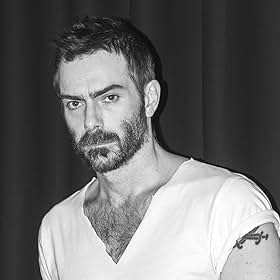 Θάνος Σαμαράς